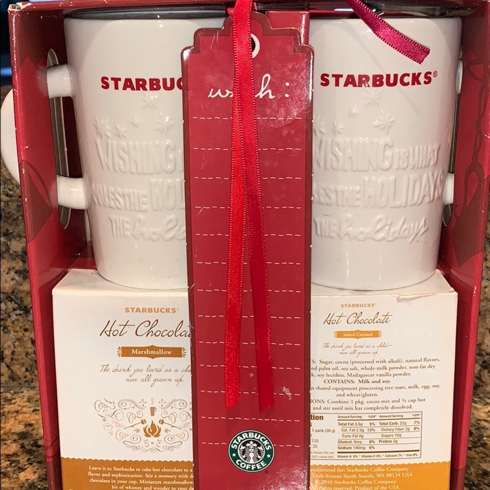 Starbucks holiday mug set